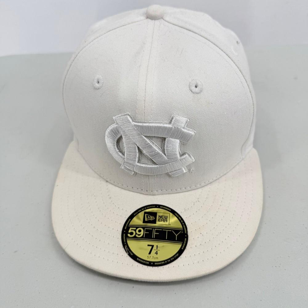New‎ Era 59FIFTY North Carolina Hat Mens 7 1/4 White UNC Tar Heels Fitted Cap